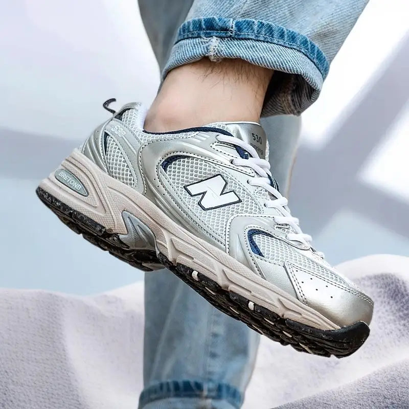Hyped Sneaker New