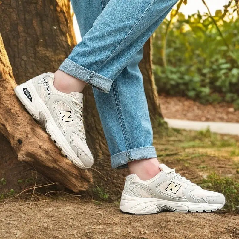 Hyped Sneaker New