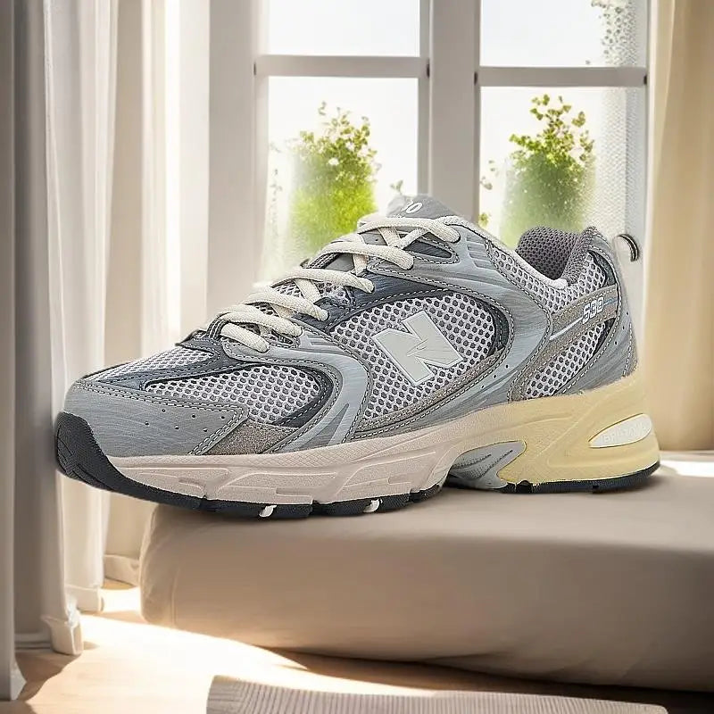 Hyped Sneaker New
